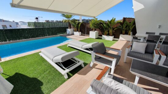 Nowoczesna Willa z wysokiej jakości wyposażeniem